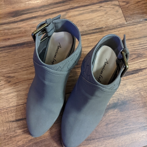 American Eagle Khaki Booties - Picture 3 of 7